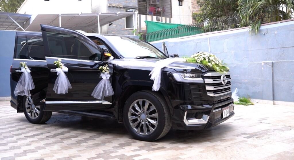 Toyota Land Cruiser V8 for wedding Baraat convoy rental in Karachi by Rent A Car Karachi
