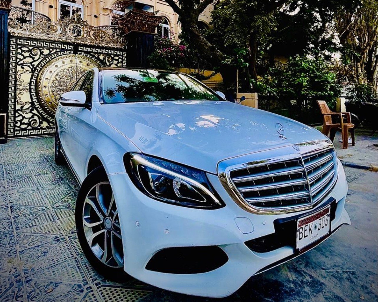 rent mercedes
